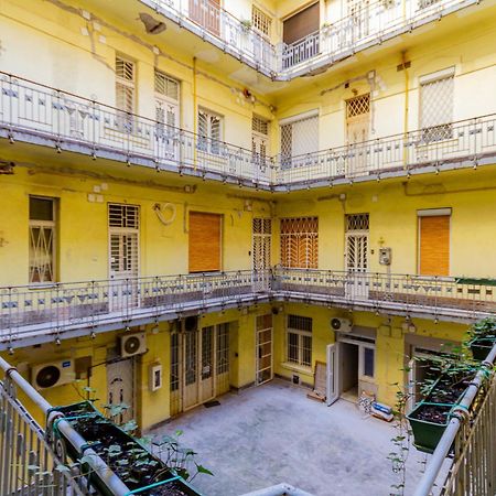 Rothapartments'Garden Budapest Esterno foto