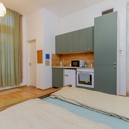 Rothapartments'Garden Budapest Esterno foto